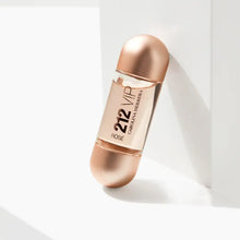 Cargar imagen en el visor de la galería, Perfume 212 Vip Rosé 80ml
